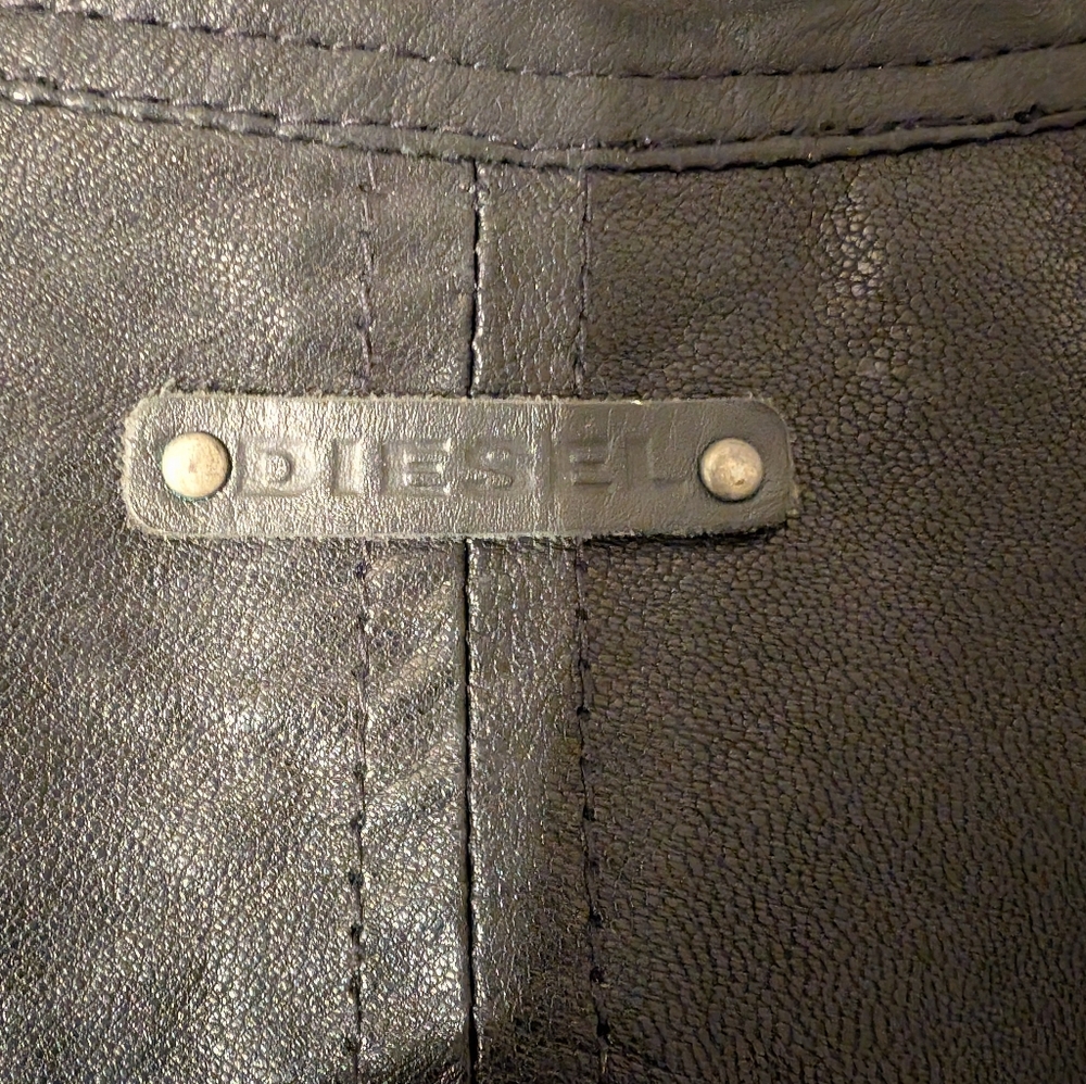 Diesel Men's Black Leather Jacket size large - Picture 3 of 10